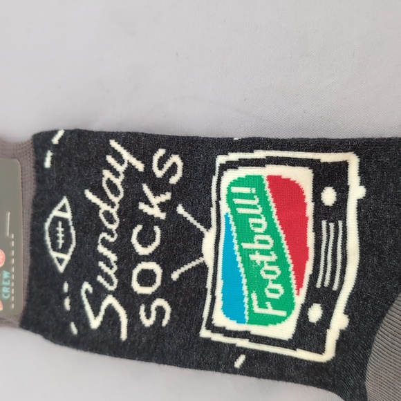 Men's NWT Blue Q Football Crew Socks Size 7-12 - Picture 3 of 8